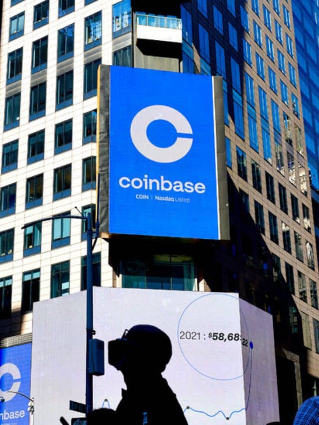 Bitcoin Could Hit 700,000 After BlackRock-Coinbase Partnership, Analyst Suggests